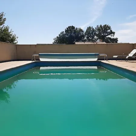 Modern With Swimming Pool Casa vacanze